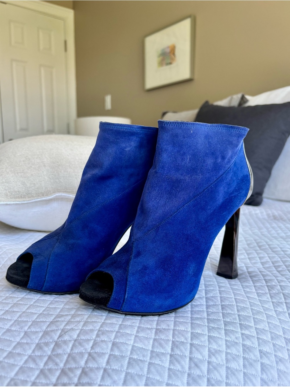Pierre Hardy blue suede open toe boots sz 40